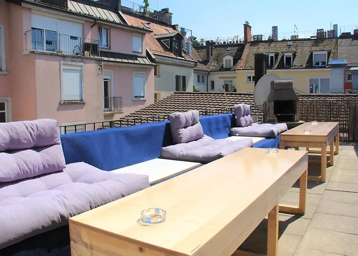 Stay2Night City Center Hostel